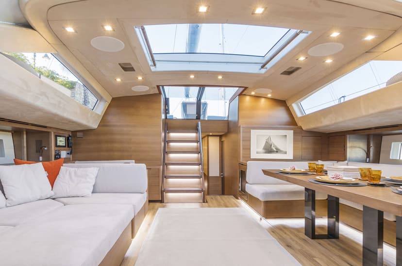 Sailing Yacht Jikan