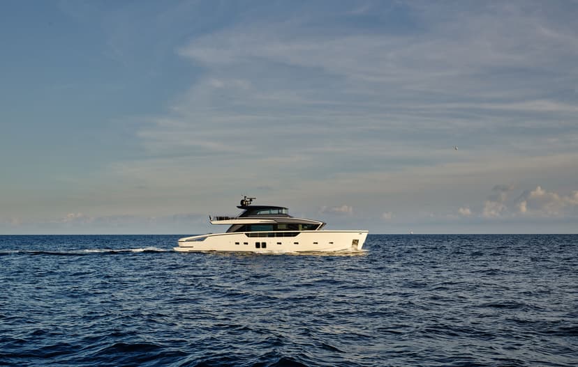 Sanlorenzo SX88 LUAR